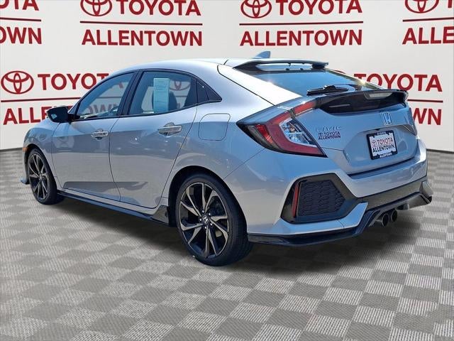 2019 Honda Civic — interior view